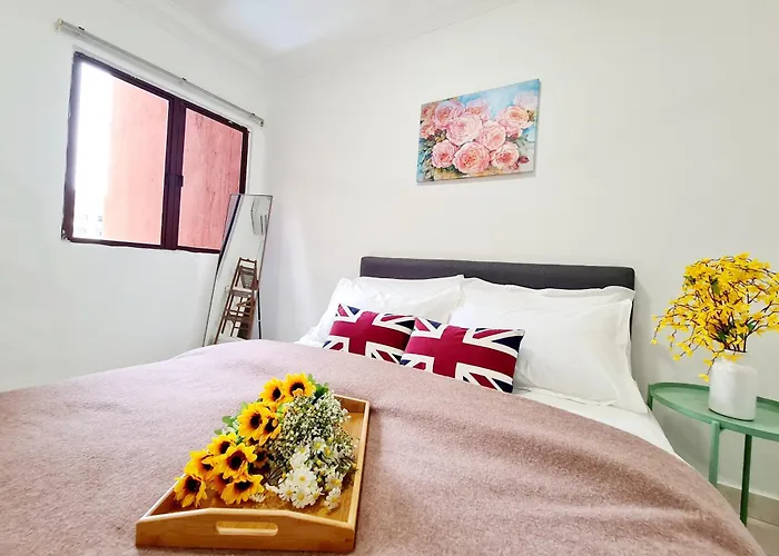 Affordable 12 Guest Tropicana Thomson Hospital Kota Damansara Segi Giza Mall Tropicana Mall Ikea The Curve One Utama