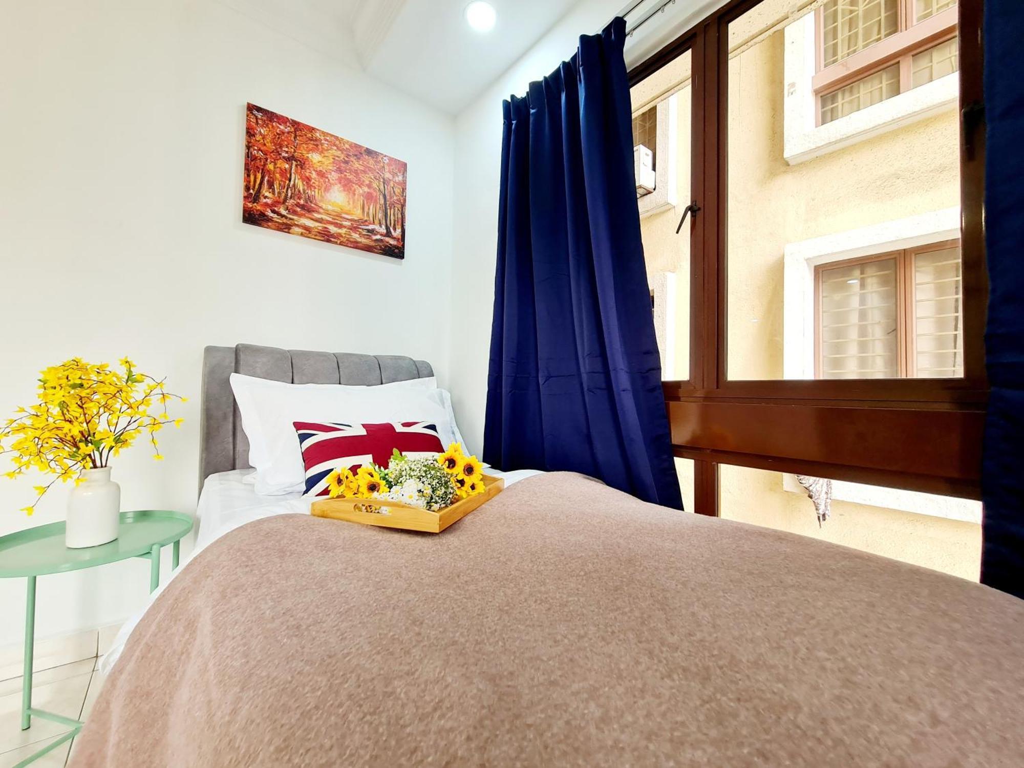 Affordable 12 Guest Tropicana Thomson Hospital Kota Damansara Segi Giza Mall Tropicana Mall Ikea The Curve One Utama * Petaling Jaya
